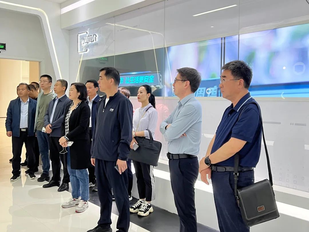 16825579611162158EA9.jpg 微信图片_20230426173608.jpg